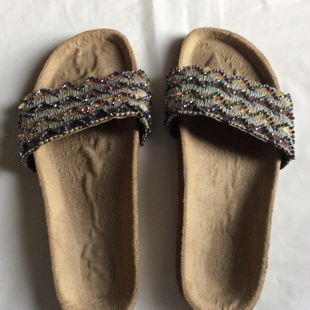 Chic Flip-Flop - image 1
